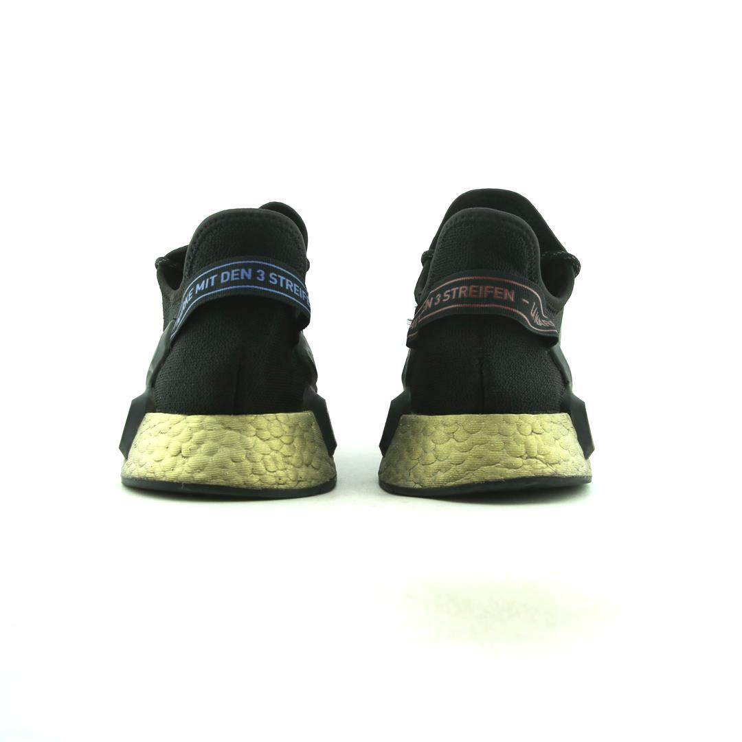ADIDAS NMD V2