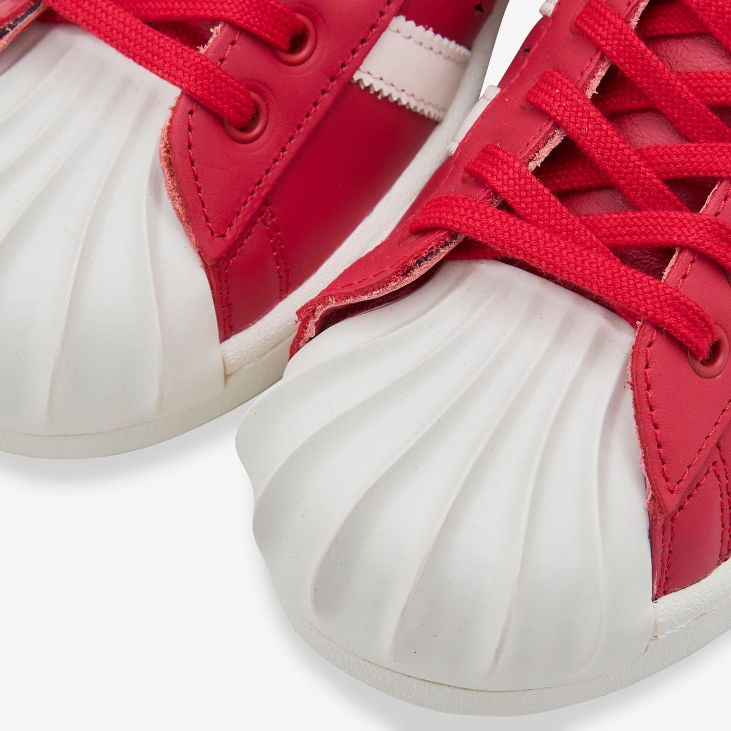 Thug Club x Superstar Boot Luxe Supplier Colour | Off White | Supplier Colour
