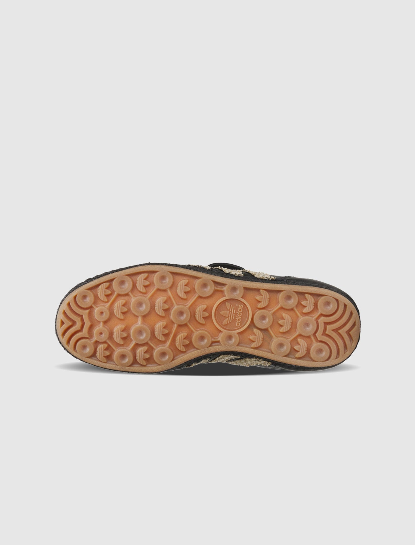 CLOT MUNDIAL BY EDISON CHEN