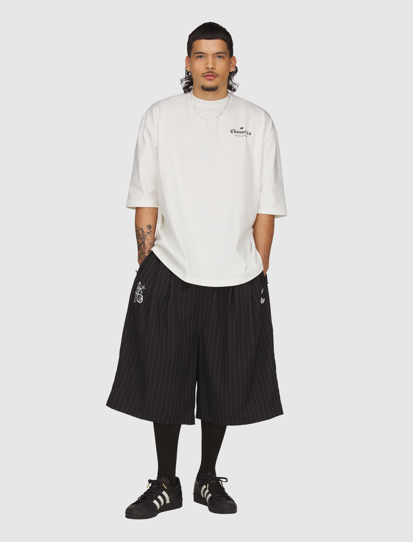 LOGO TEE