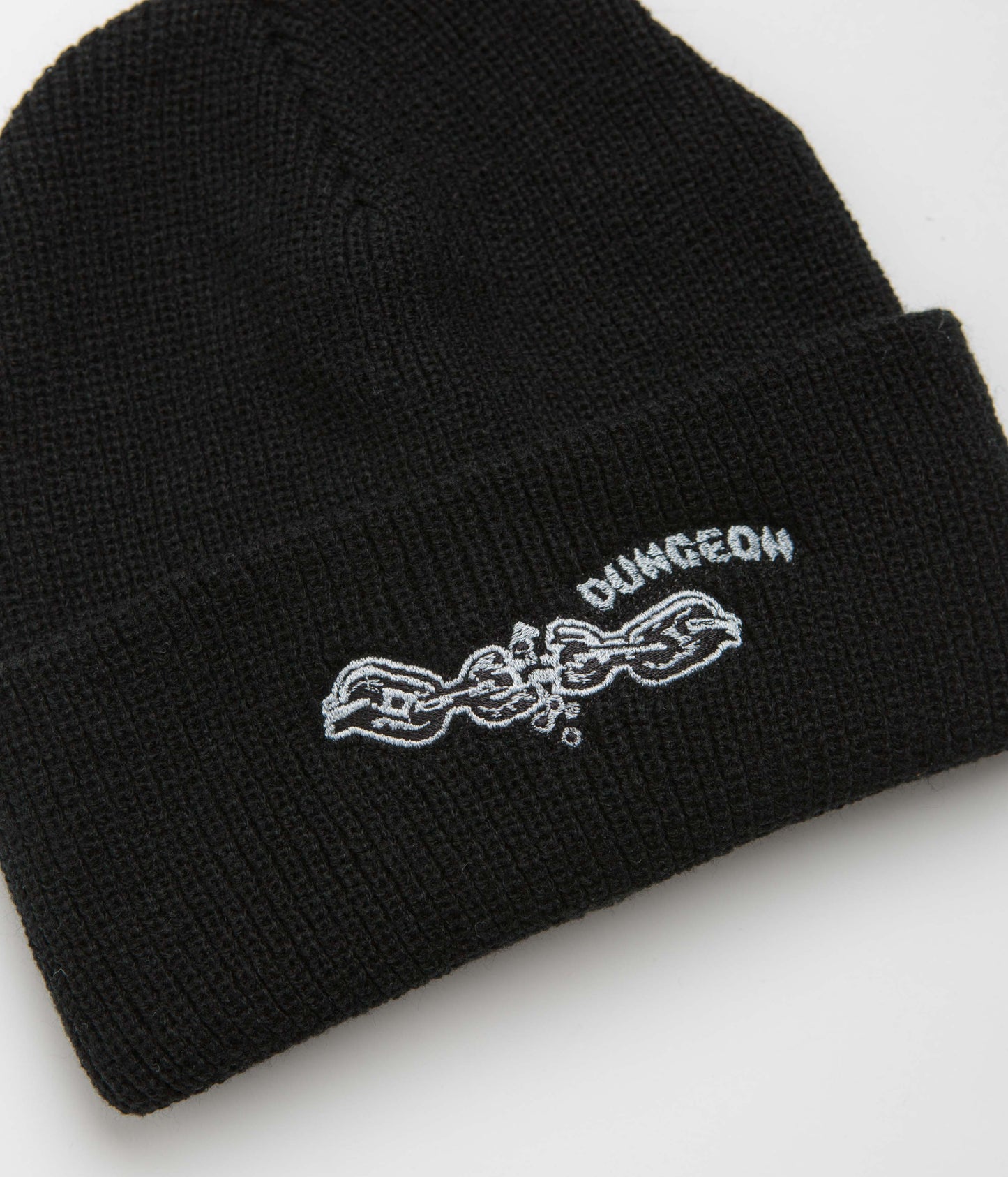 Dungeon Break The Chain Beanie - Black