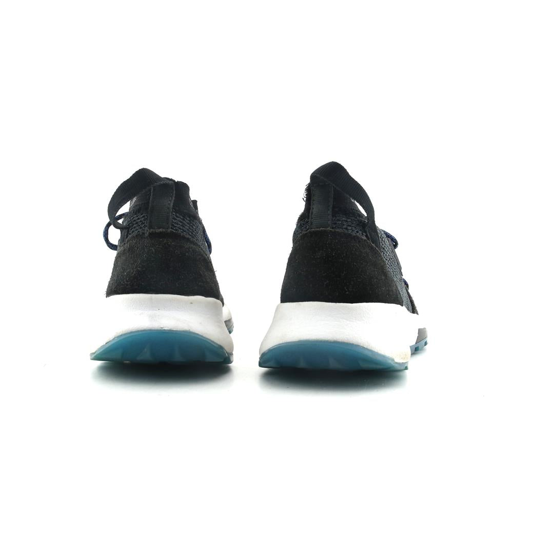 ADIDAS QUESA
