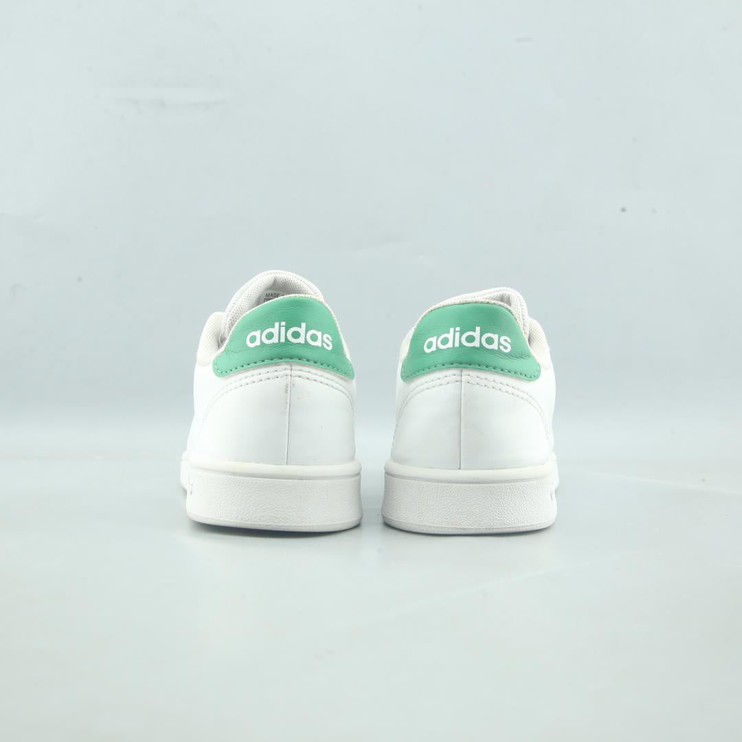 ADIDAS ADVANTAGE