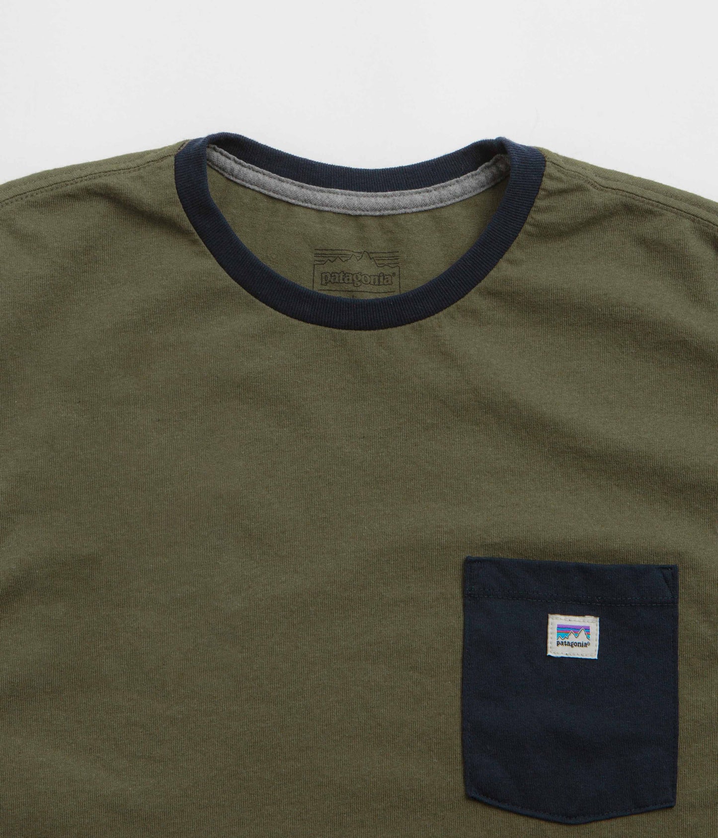 Patagonia Shop Sticker Pocket Responsibili-Tee T-Shirt - Tent Green