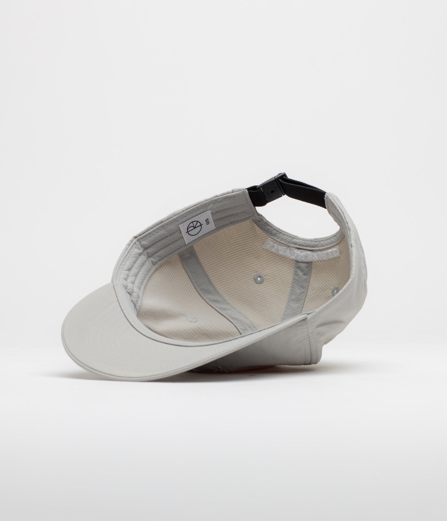 Polar Lightweight Cap - Silver