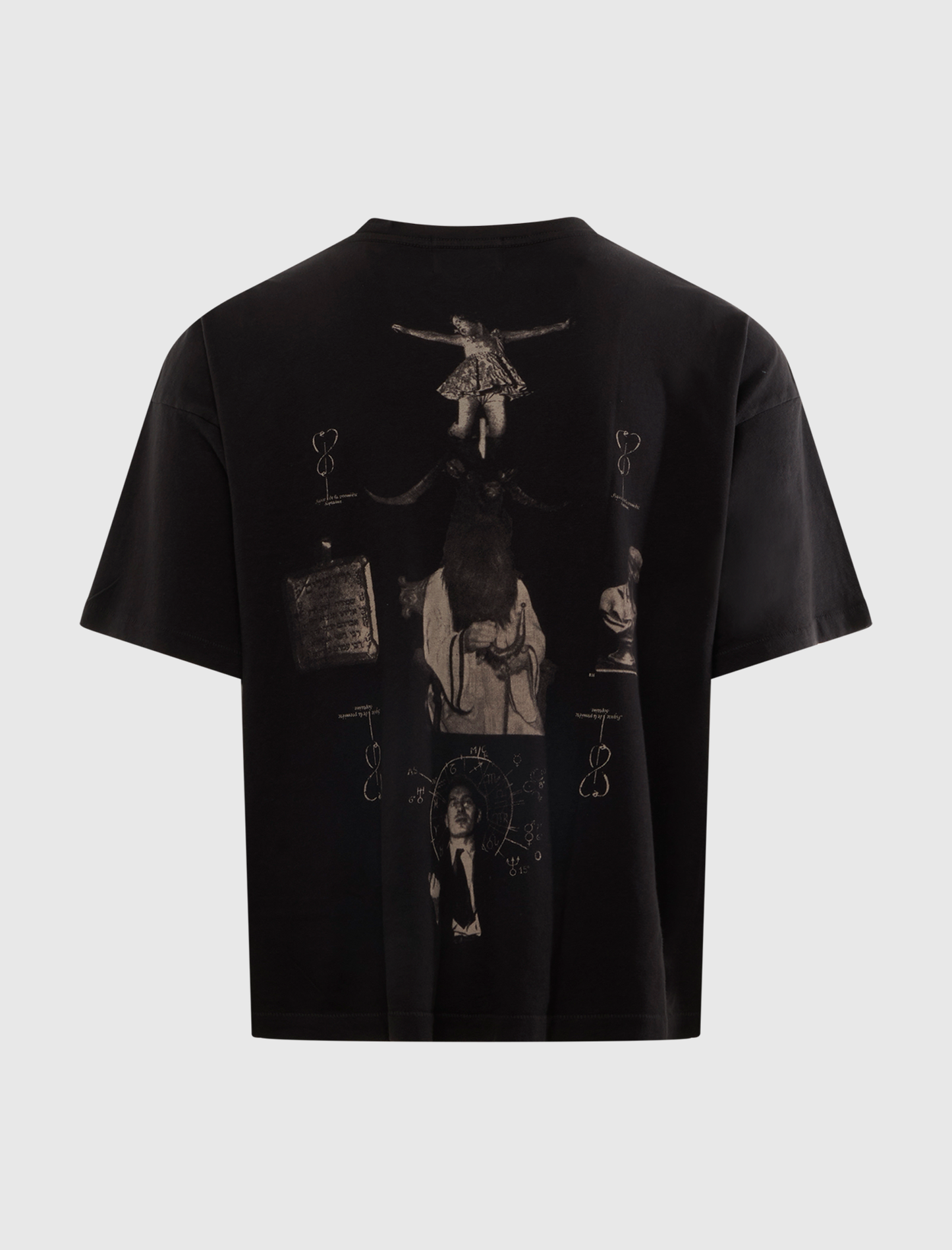 SPIRITUALISTS & MEDIUMS TEE
