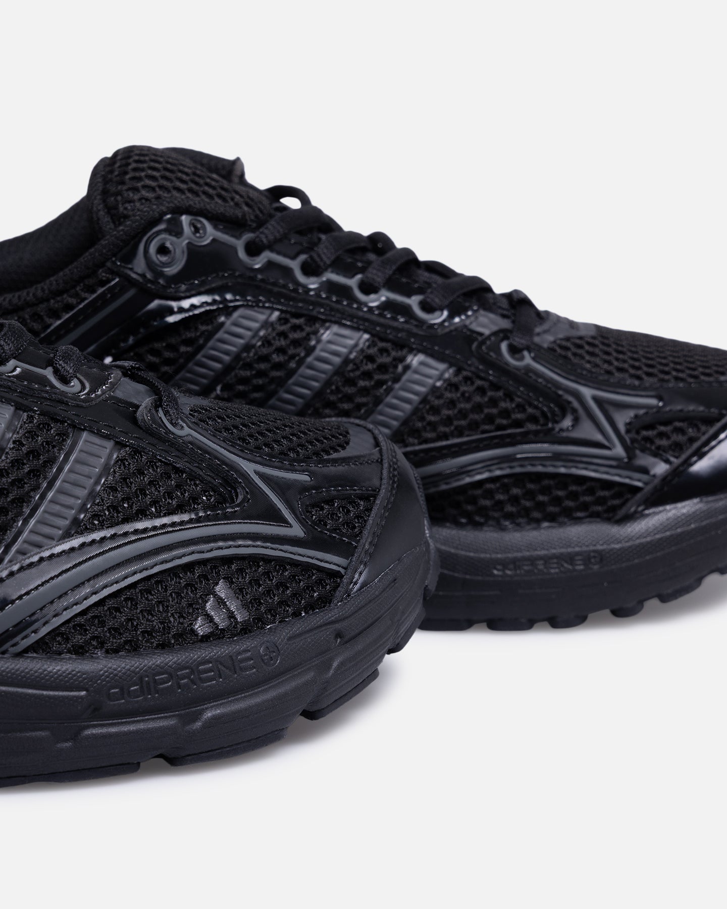 Adidas Spiritain 2000 Black