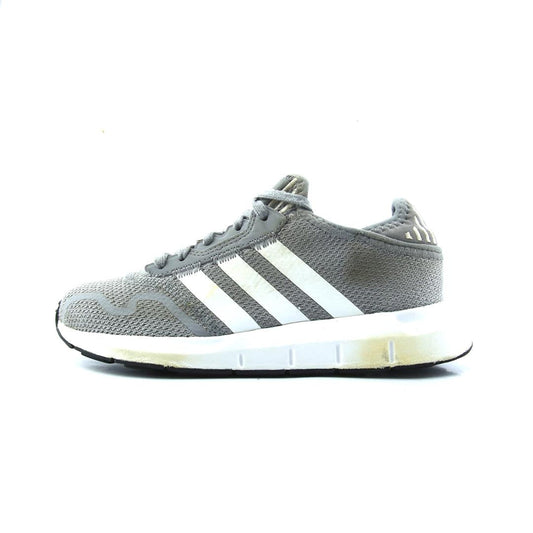 ADIDAS  SWIFT RUN
