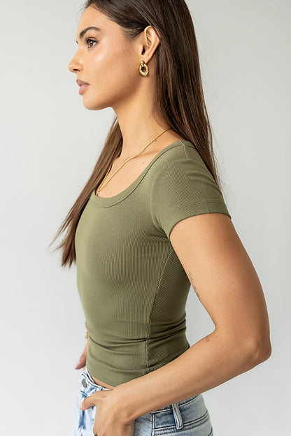 Freya Ribbed Top in Olive