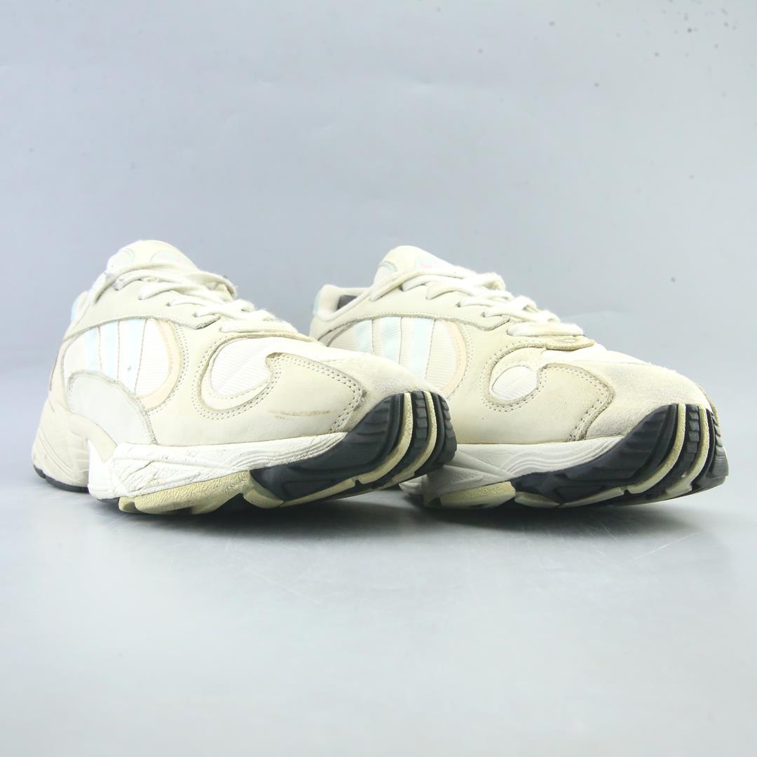 ADIDAS  YUNG-1
