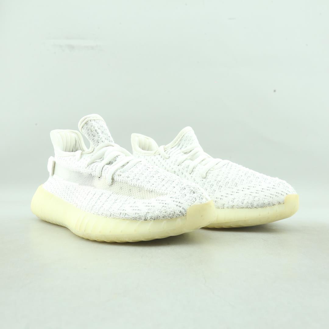 ADIDAS  YEEZY BOOST 350 V2