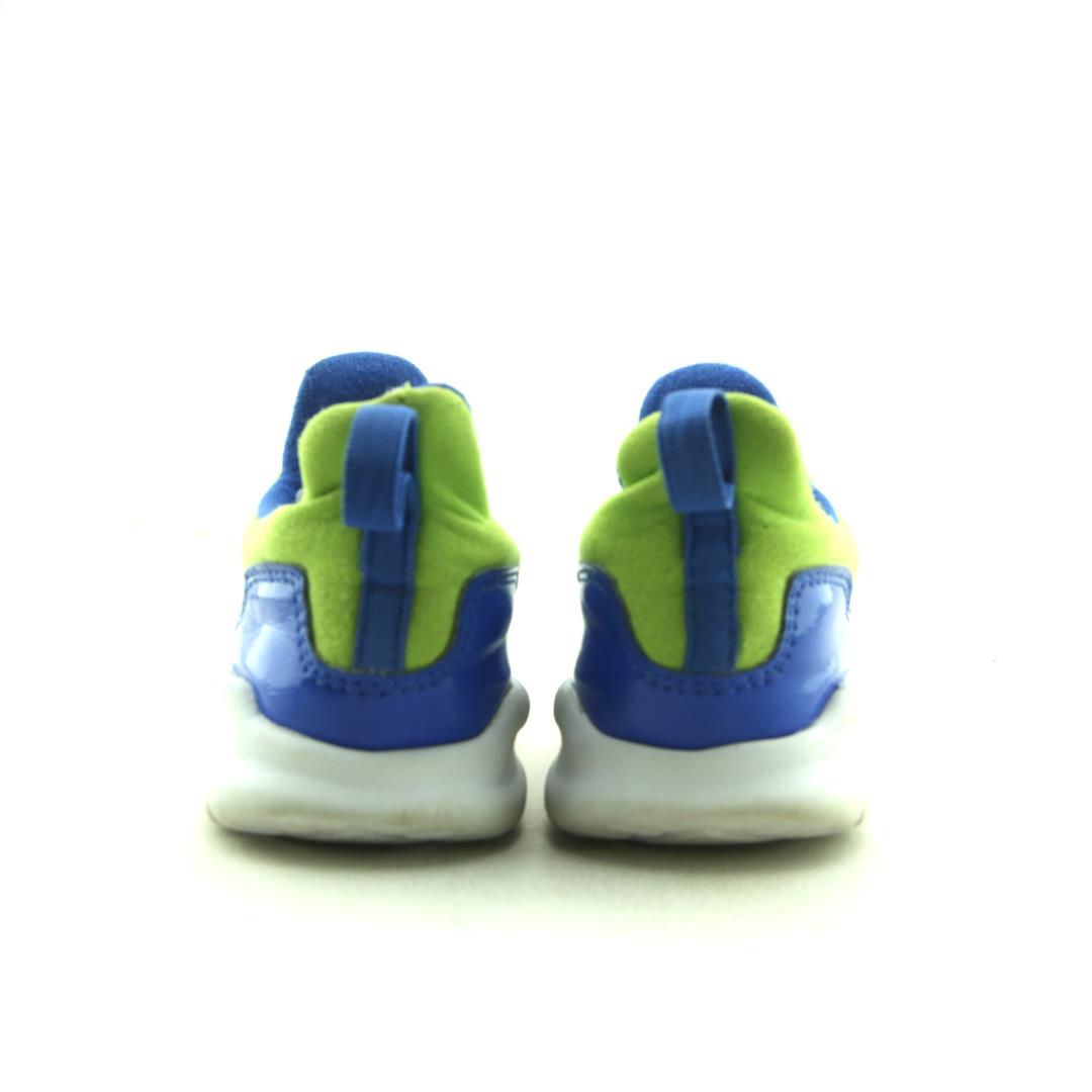 ADIDAS .