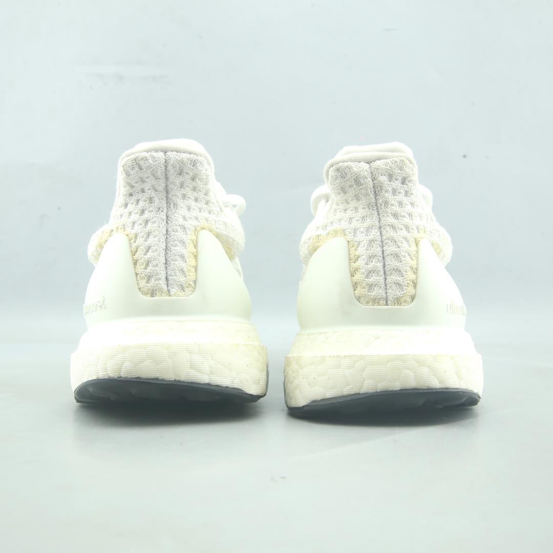 ADIDAS  ULTRA BOOST 4.0