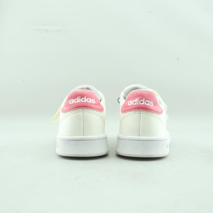ADIDAS ADVANTAGE
