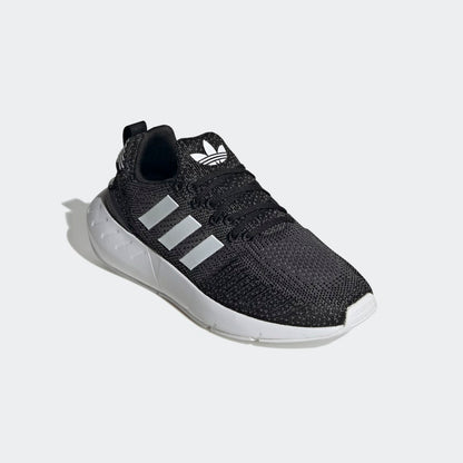 Women's adidas SWIFT RUN 22 W