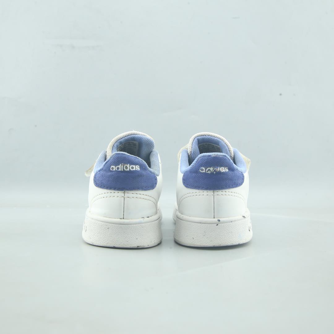ADIDAS ADVANTAGE