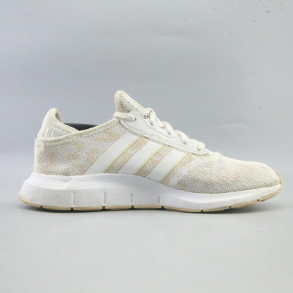 ADIDAS  SWIFT RUN X
