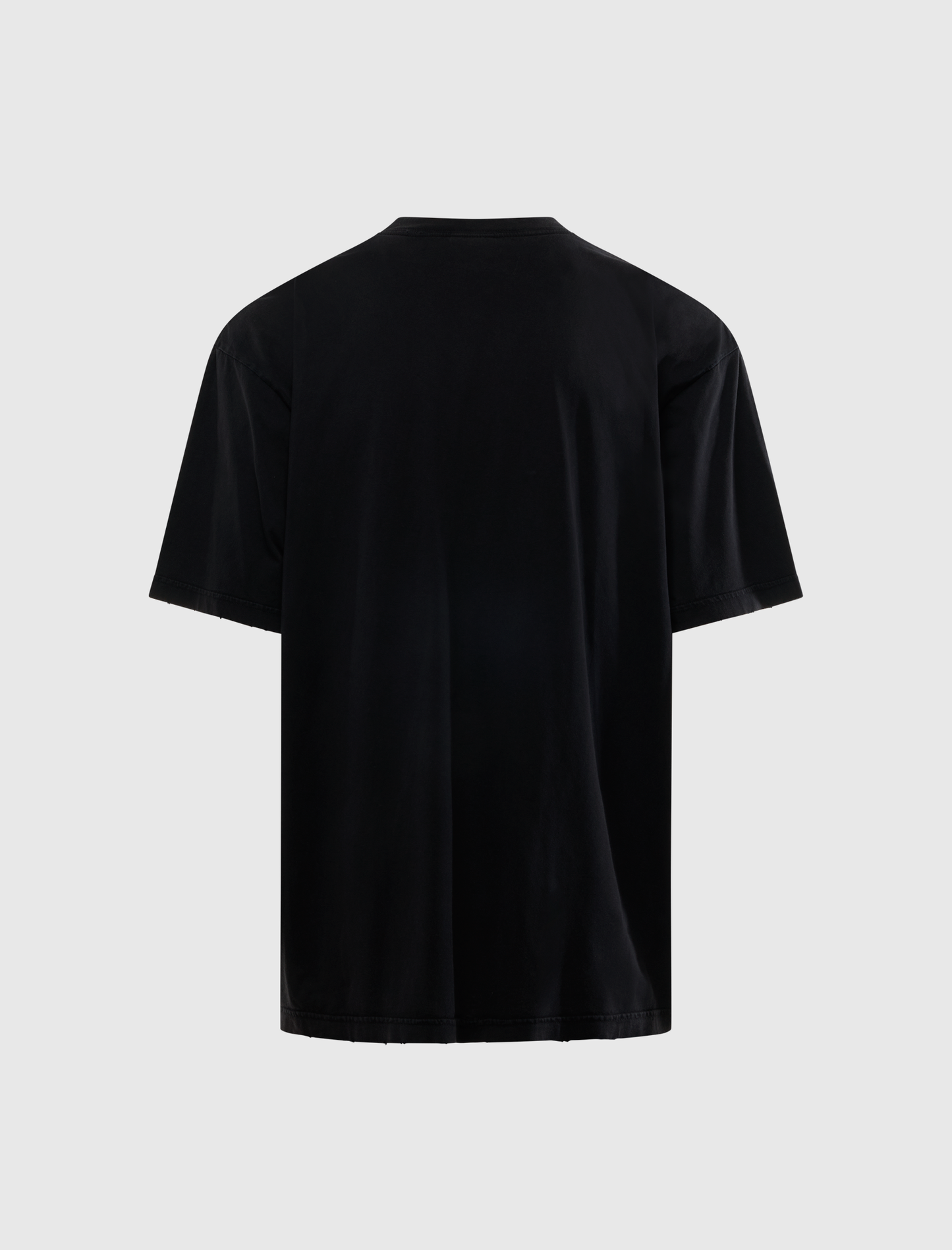 THE ADDRESS MEDIUM FIT T-SHIRT