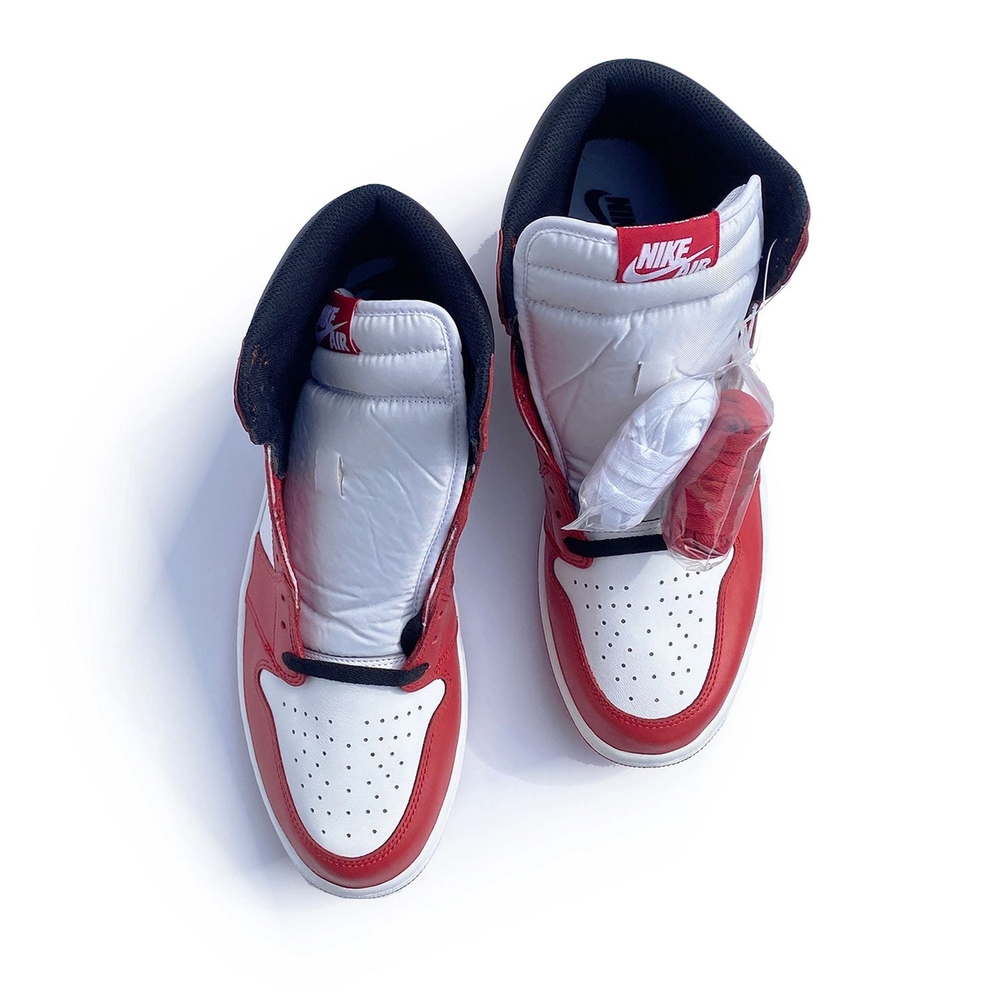 Nike Air Jordan 1 Retro Chicago 2015 New in Box