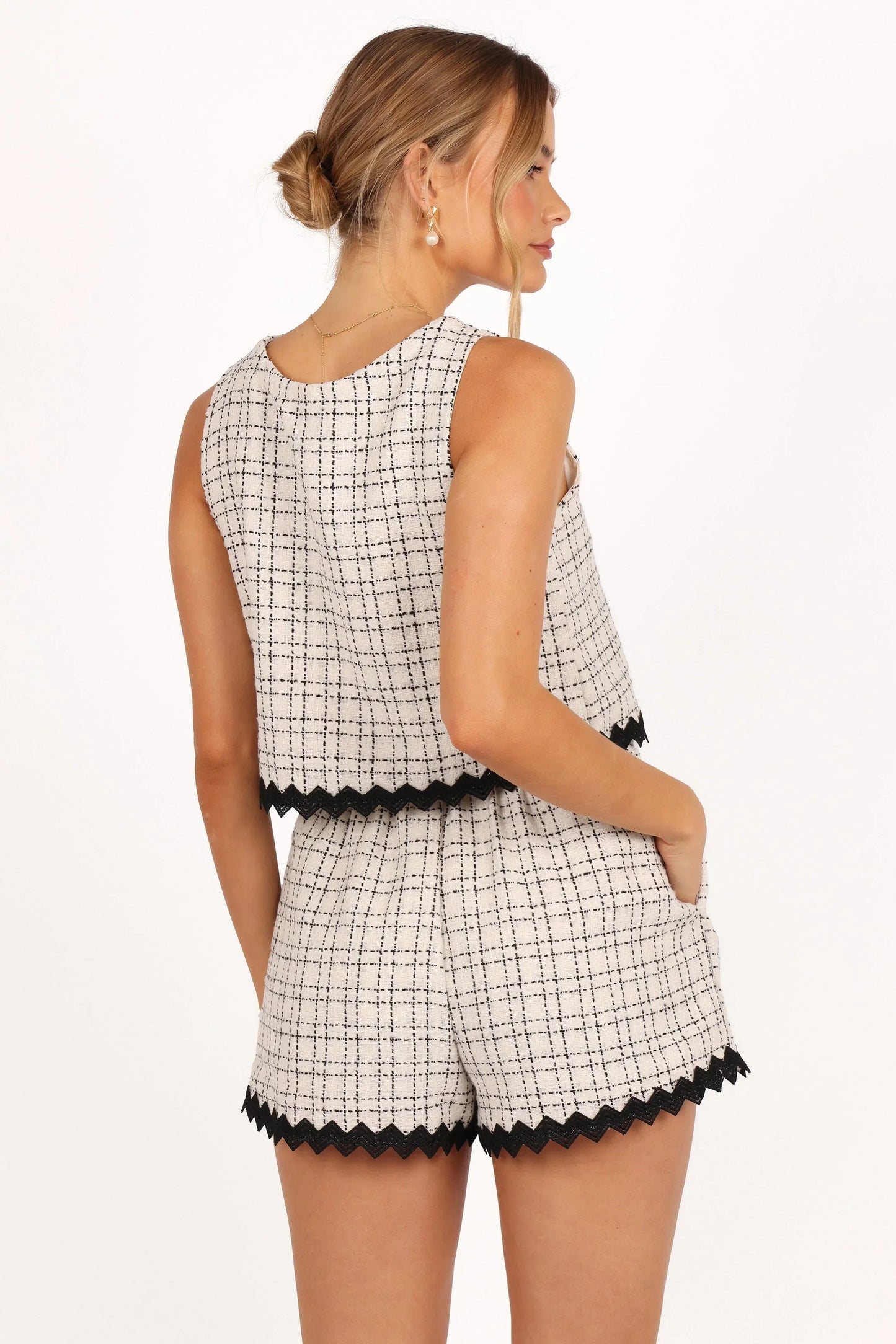 Elea Top - Black White