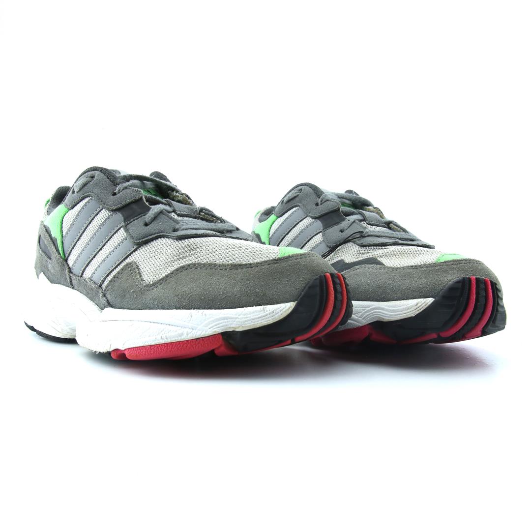 ADIDAS  YUNG-96