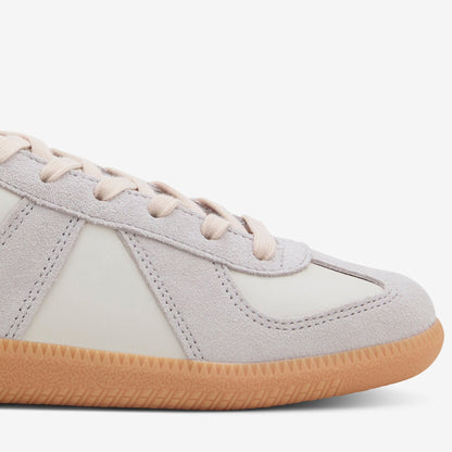 BW Army Chalk White | Clear Granite | Gum