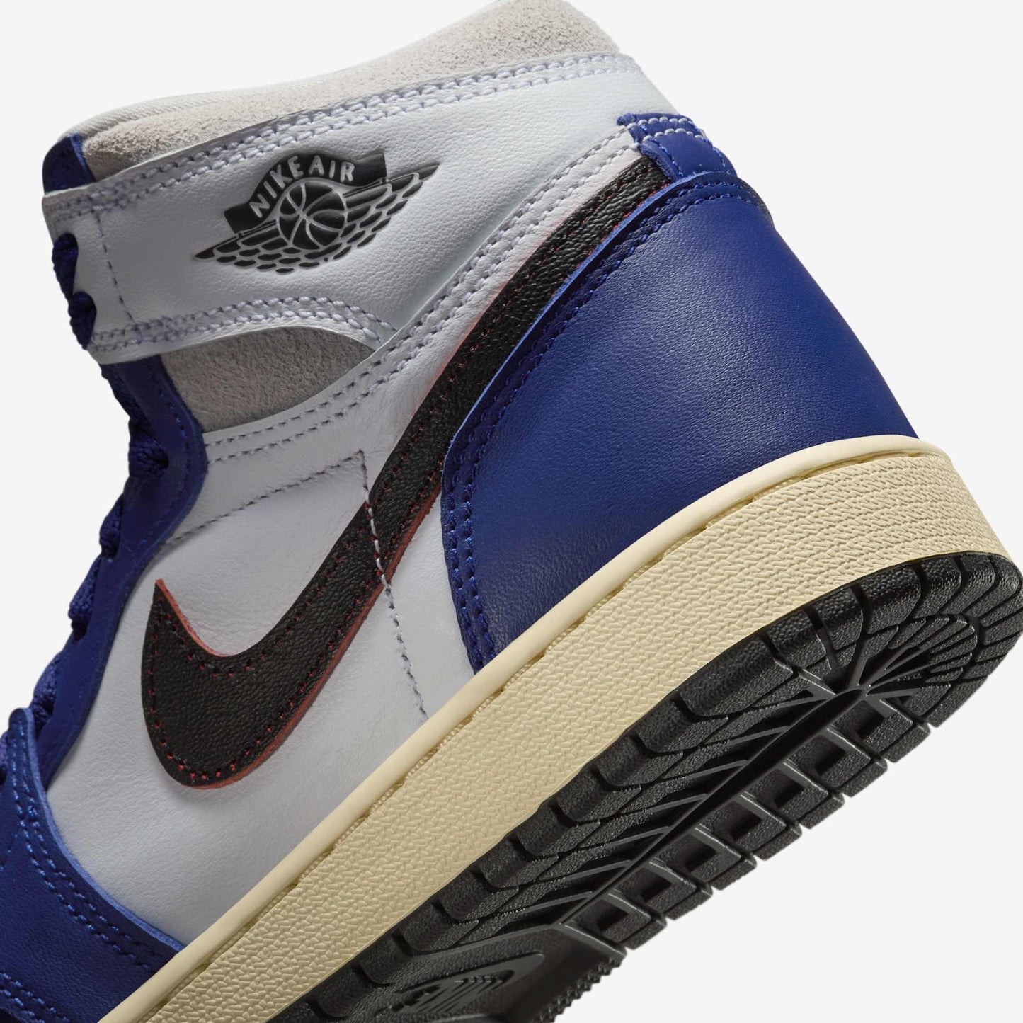 Air Jordan 1 Retro High OG 'Rare Air / Deep Royal Blue' (2025) (GS)