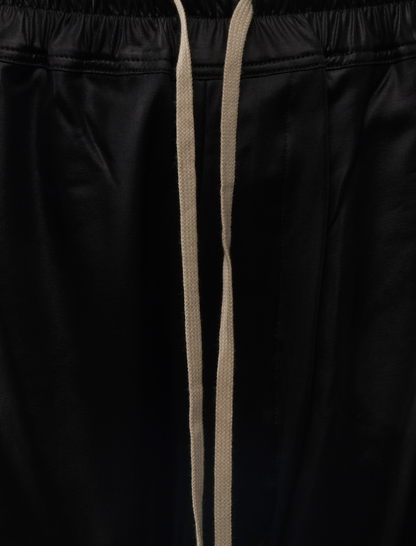WIDE PUSHER SHORTS