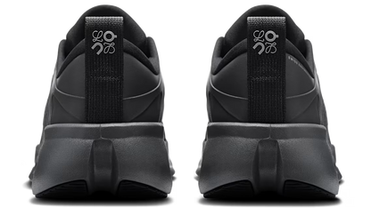 On Running Cloudsolo LOEWE All Black