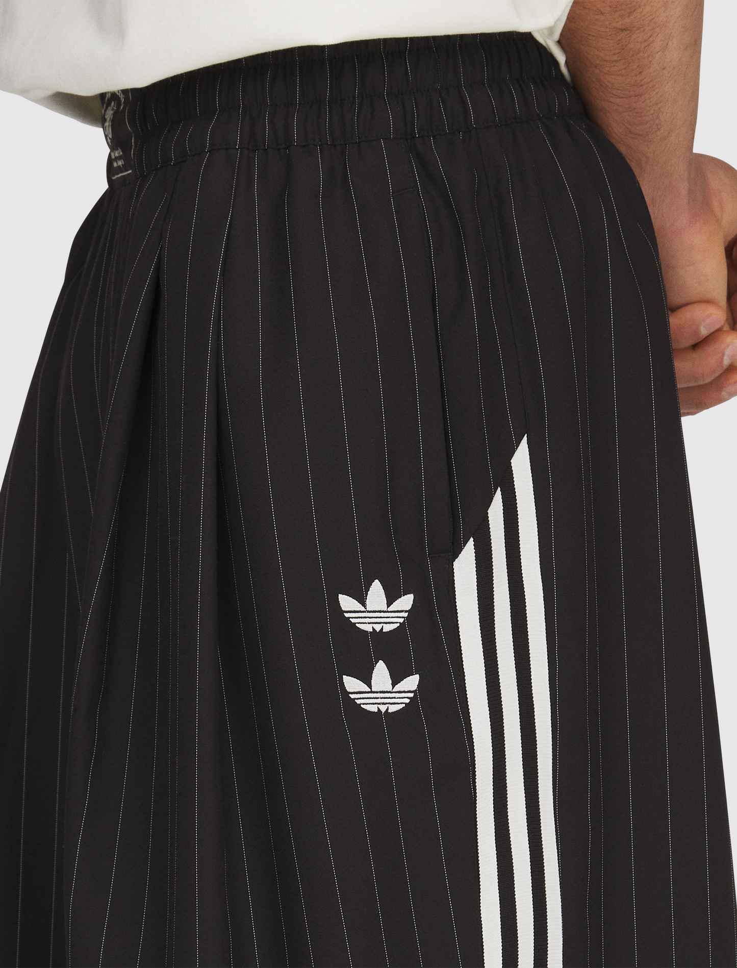 PINSTRIPE LONG SHORT