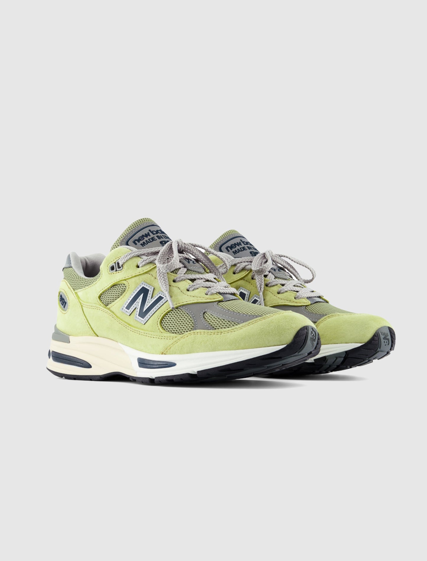 MADE IN UK 991 "GREEN BANANA"