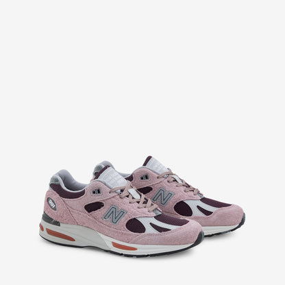 Made in UK 991v2 Deauville Mauve | Fig | Oyster Mushroom