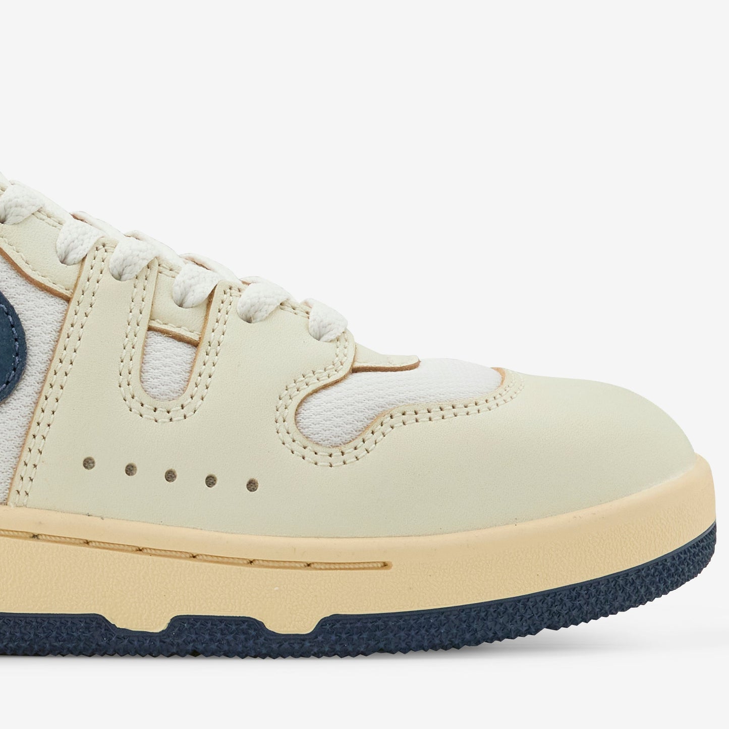 Attack Premium Sail | Midnight Navy | Coconut Milk