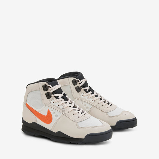 Baltoro Chalk | Sail | Safety Orange | Black