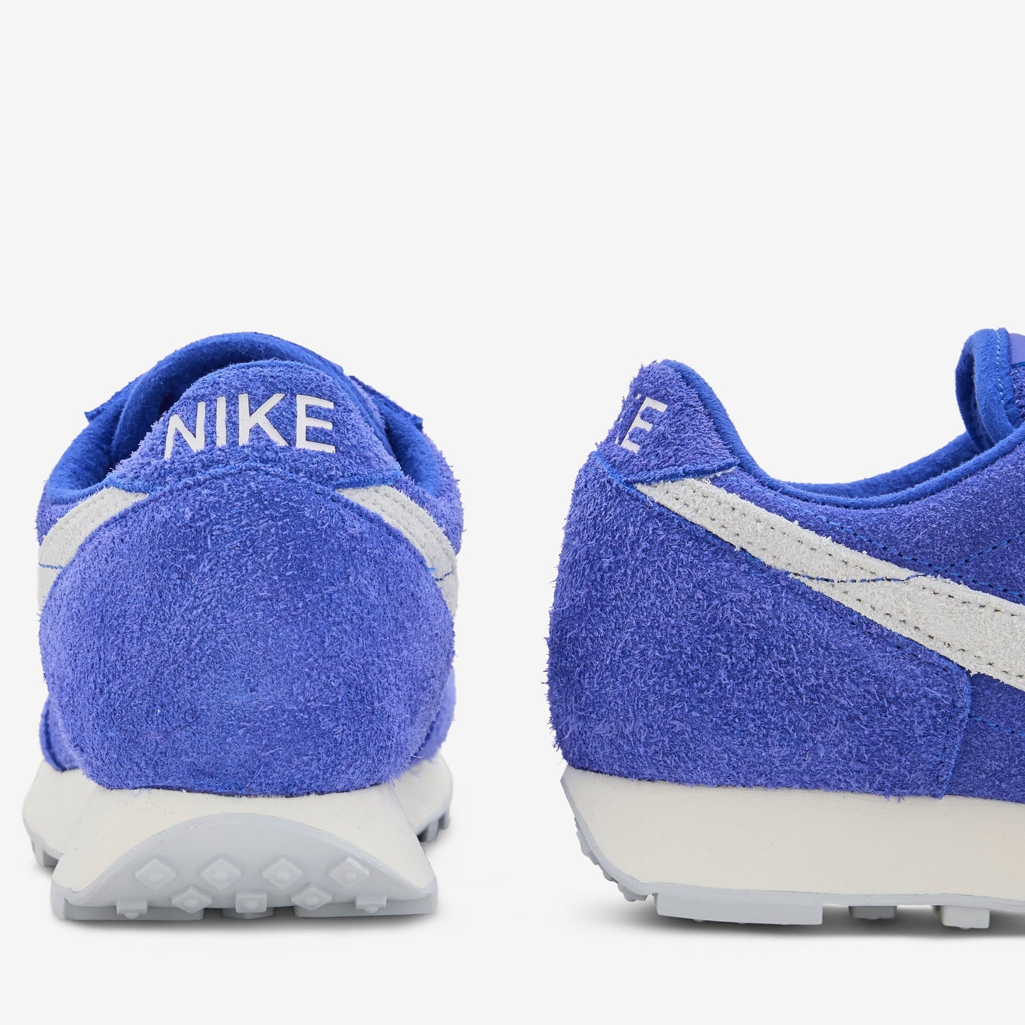Daybreak SP Hyper Royal | Photon Dust | Sail | Pale Ivory