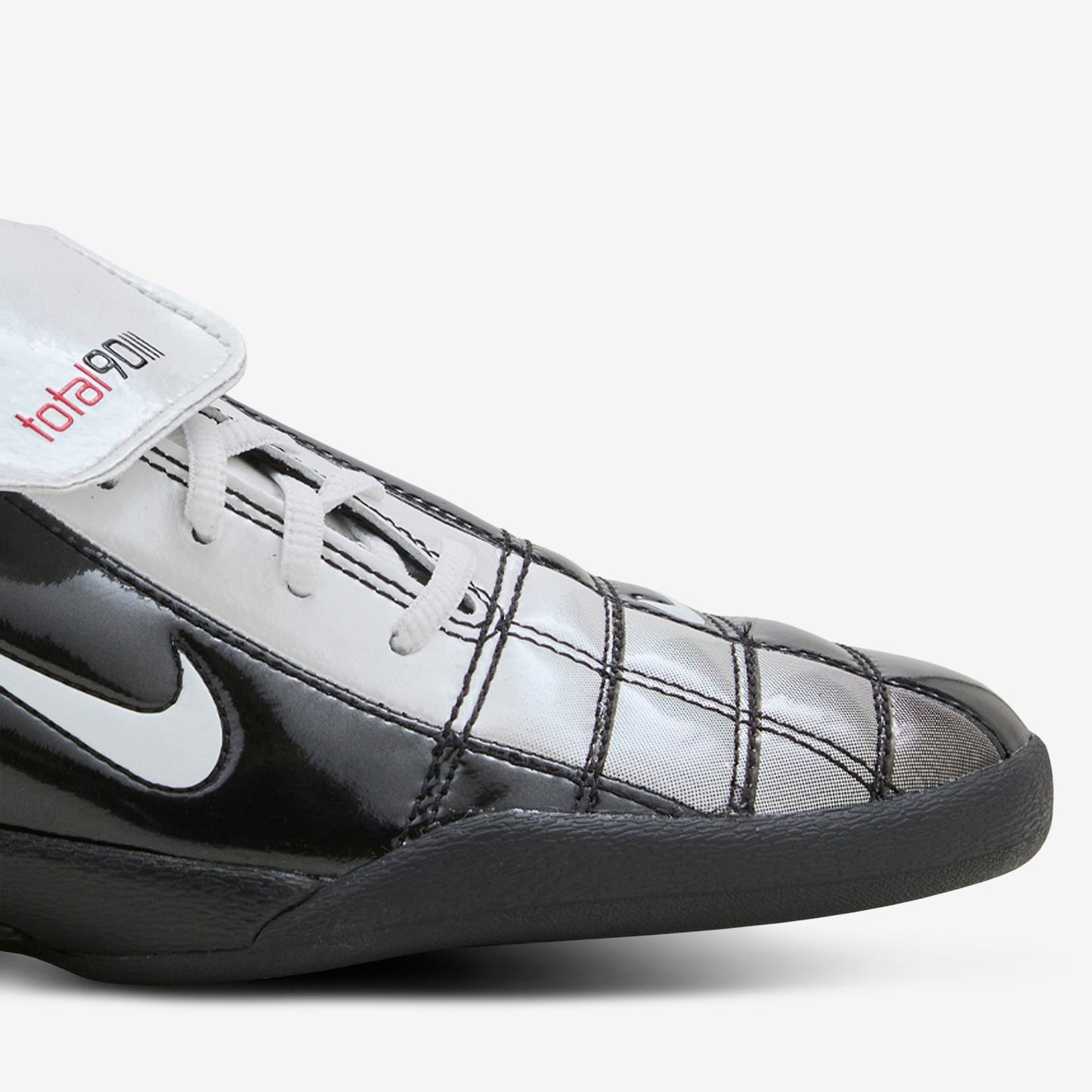 Women's Total 90 SE Black | White | University Red