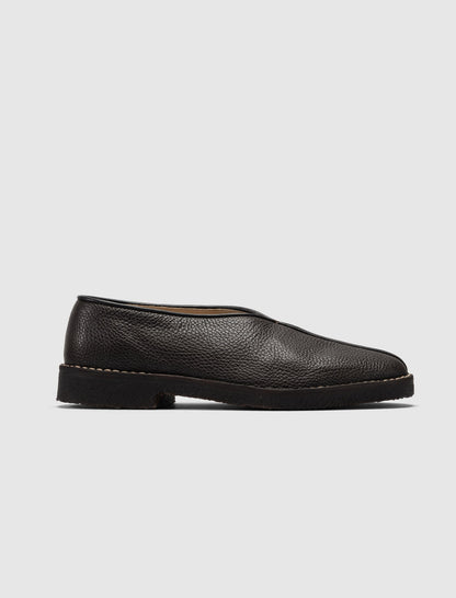 PIPED CREPE SLIPPERS