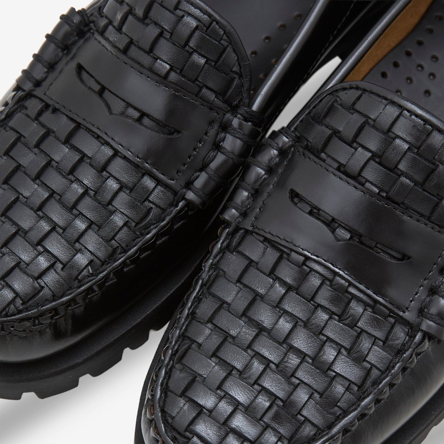 Otis Vamp Lug Black