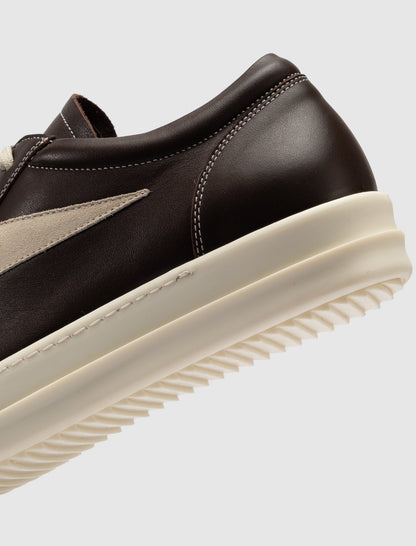 VINTAGE SNEAKERS