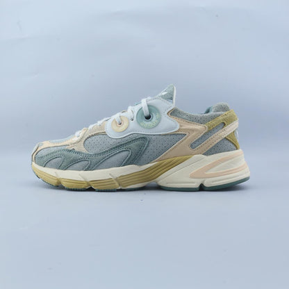ADIDAS ASTIR