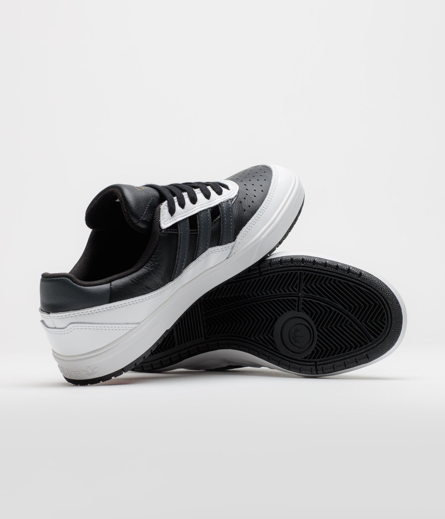 Adidas Tyshawn II Shoes - Core Black / Carbon / FTWR White