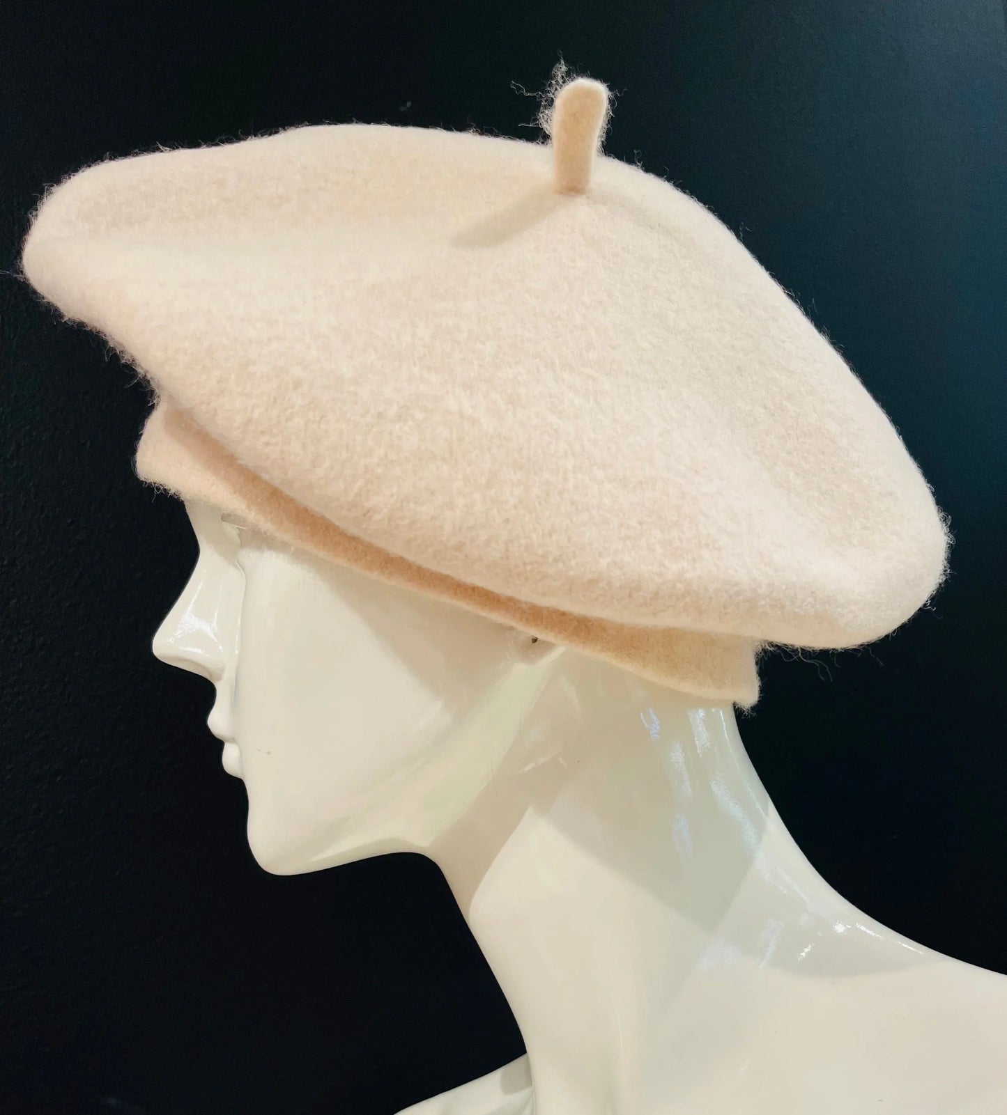 New York Beige Beret – Classic Wool Blend Hat