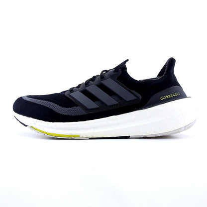 ADIDAS  ULTRABOOST LIGHT