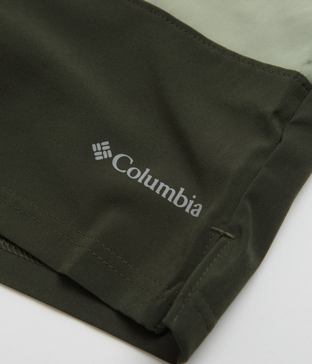 Columbia Hike Color Block Shorts - Safari / Greenscape