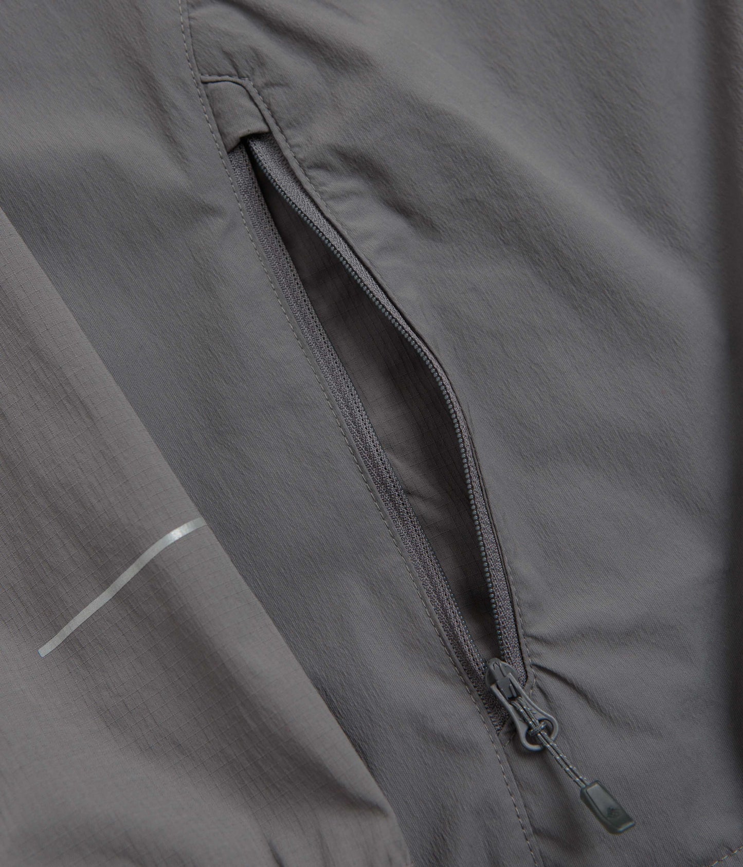 Columbia Tech II Wind Full Zip Jacket - City Grey / Collegiate Navy