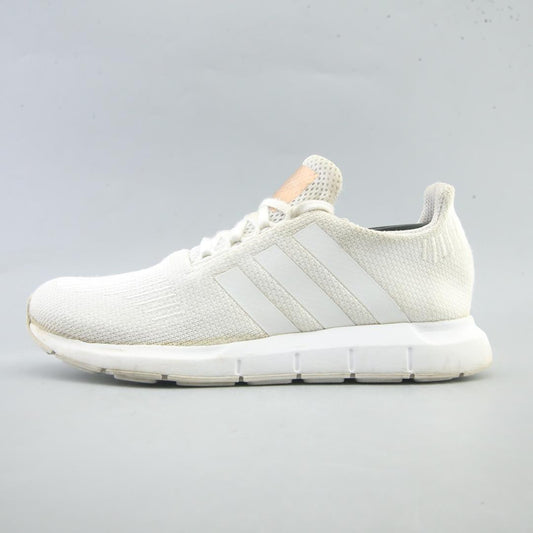 ADIDAS  SWIFT RUN