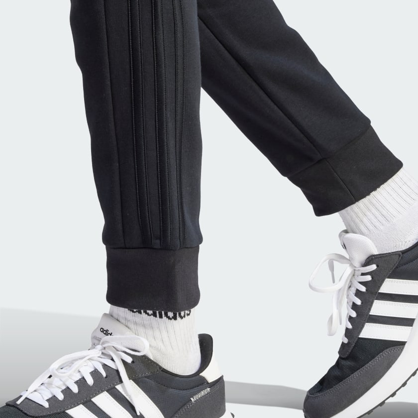 Men's adidas Essentials Fleece 3-Stripes Tapered Cuff Pants