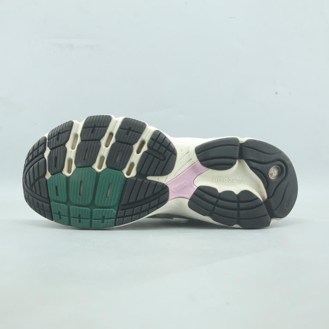 ADIDAS ASTIR