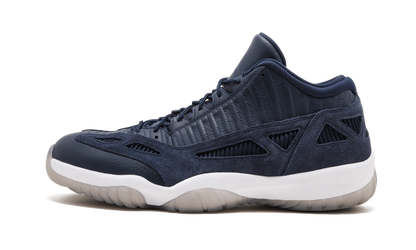 11 Retro Low IE "Obsidian" 919712 400