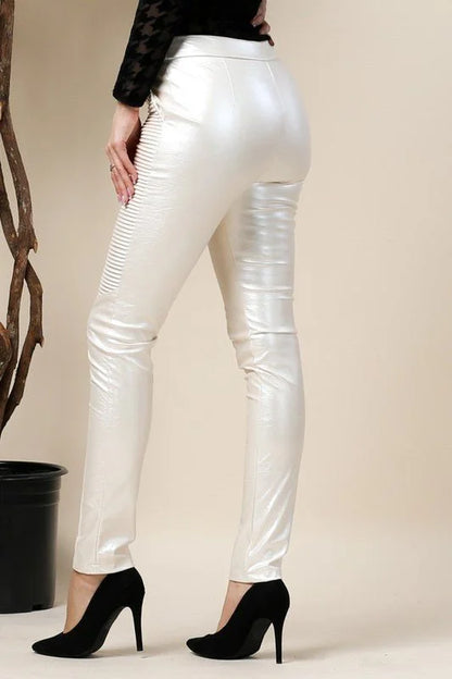 Metallic. Faux Leather (Silver)